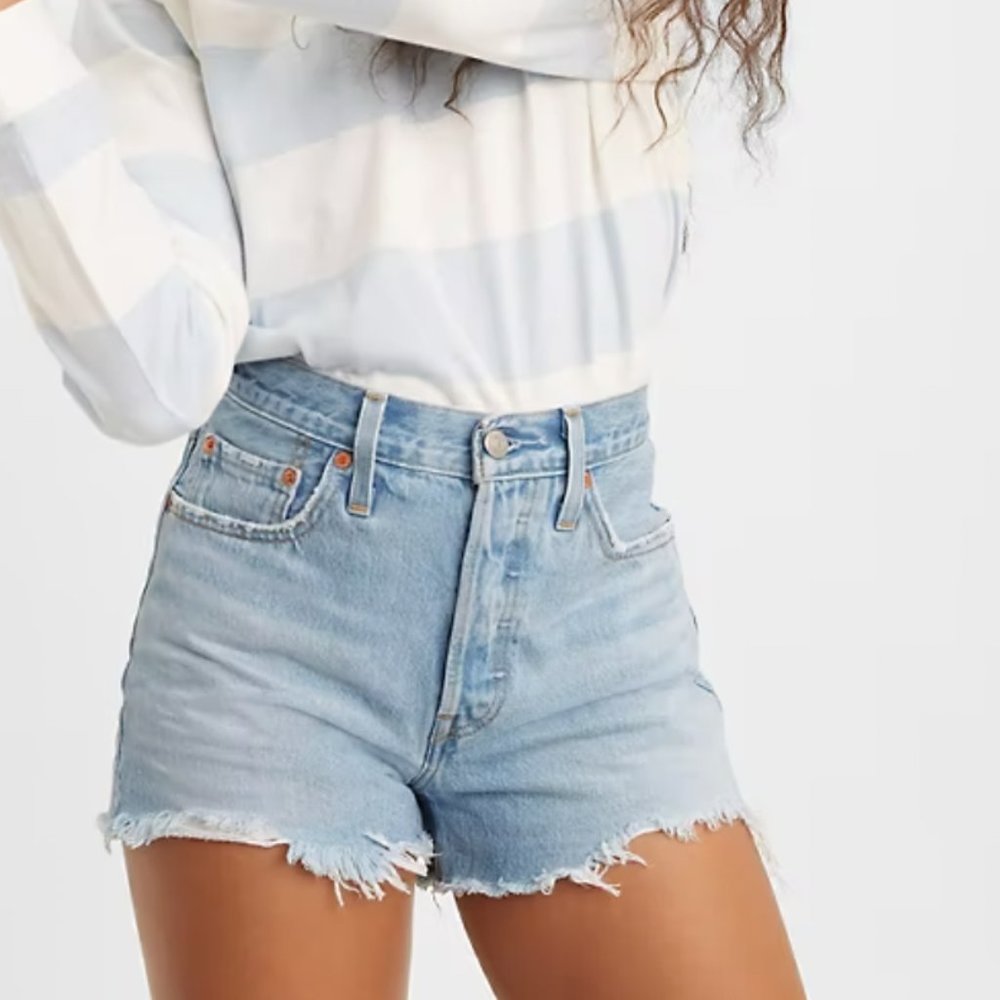 NWT Levi's 501 High Rise Shorts